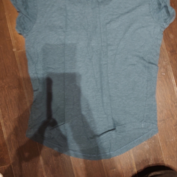 Top - Picture 2 of 2